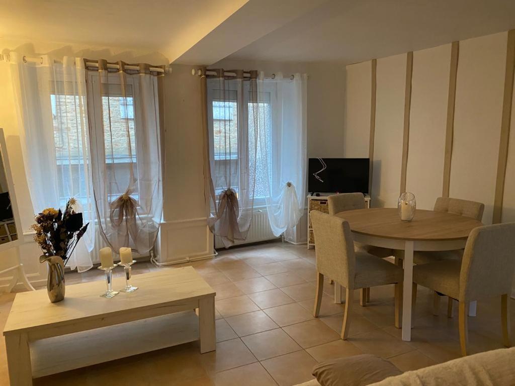 La Reine Apartman Avranches Kültér fotó