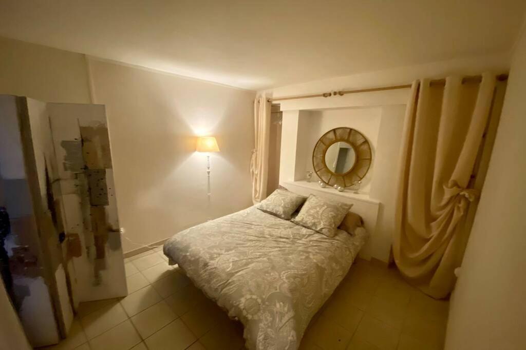 La Reine Apartman Avranches Kültér fotó